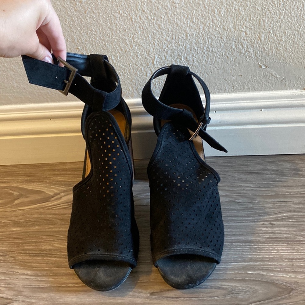 Black block Heels